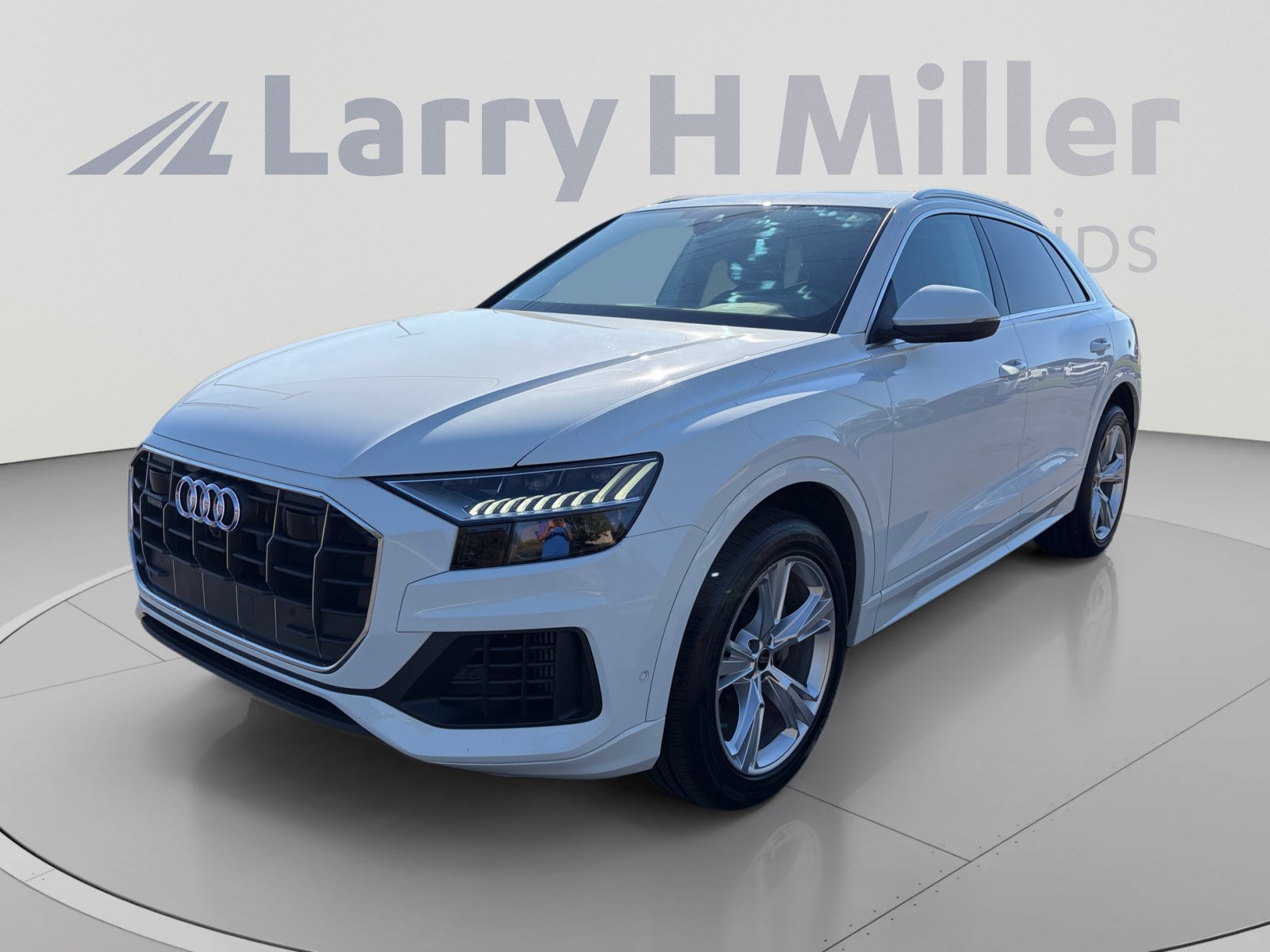 Used 2023 Audi Q8 Premium Plus AWD/4WD image 1