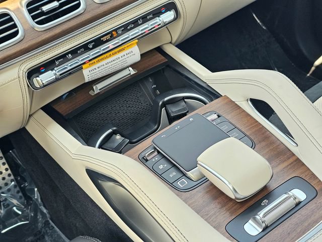 New 2026 Mercedes-Benz GLS 63 AMG 4MATIC image 35