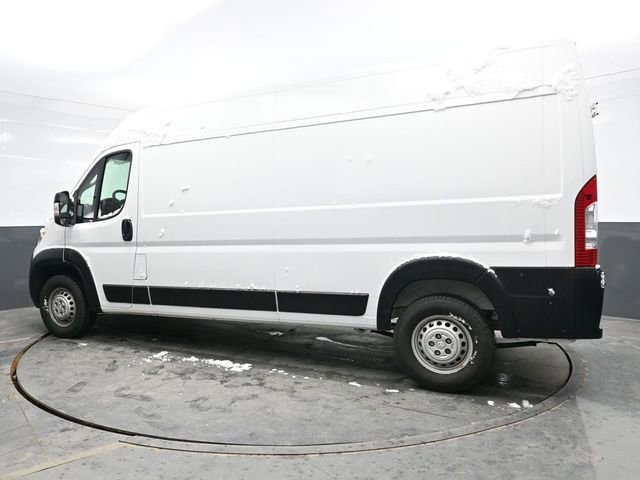 Used 2025 RAM ProMaster 2500 w/ Convenience Group image 4