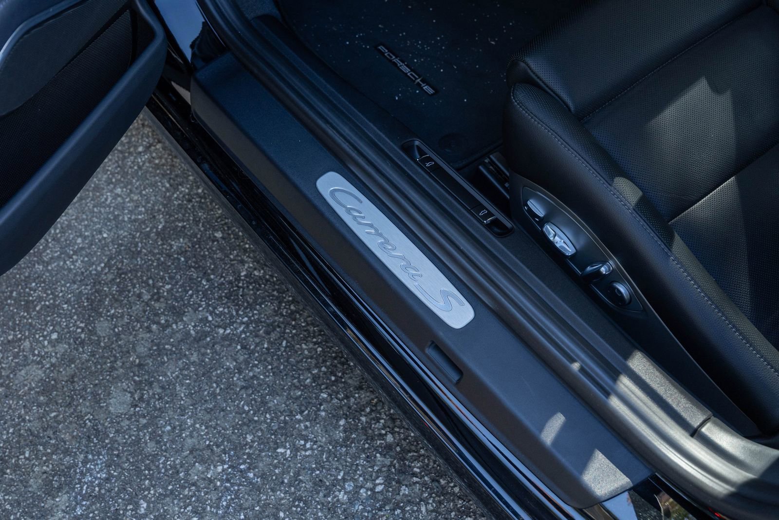 Used 2016 Porsche 911 Carrera S image 22