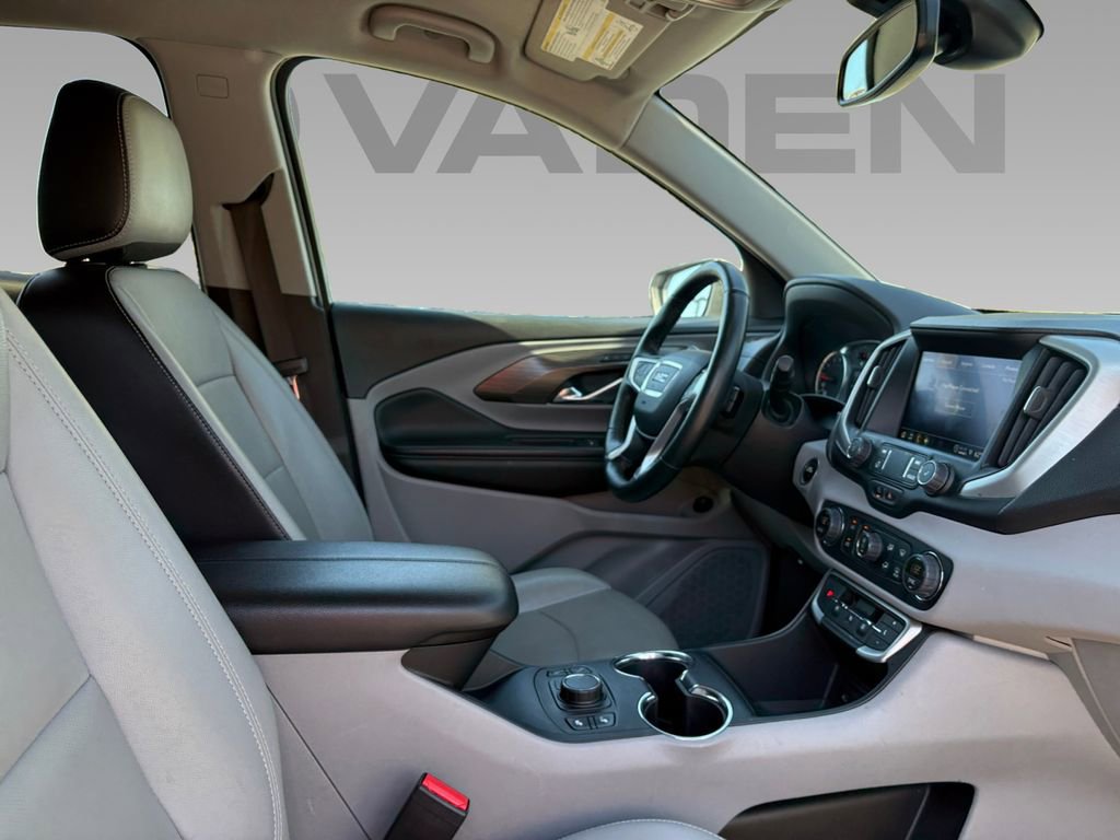 Used 2023 GMC Terrain SLT image 8