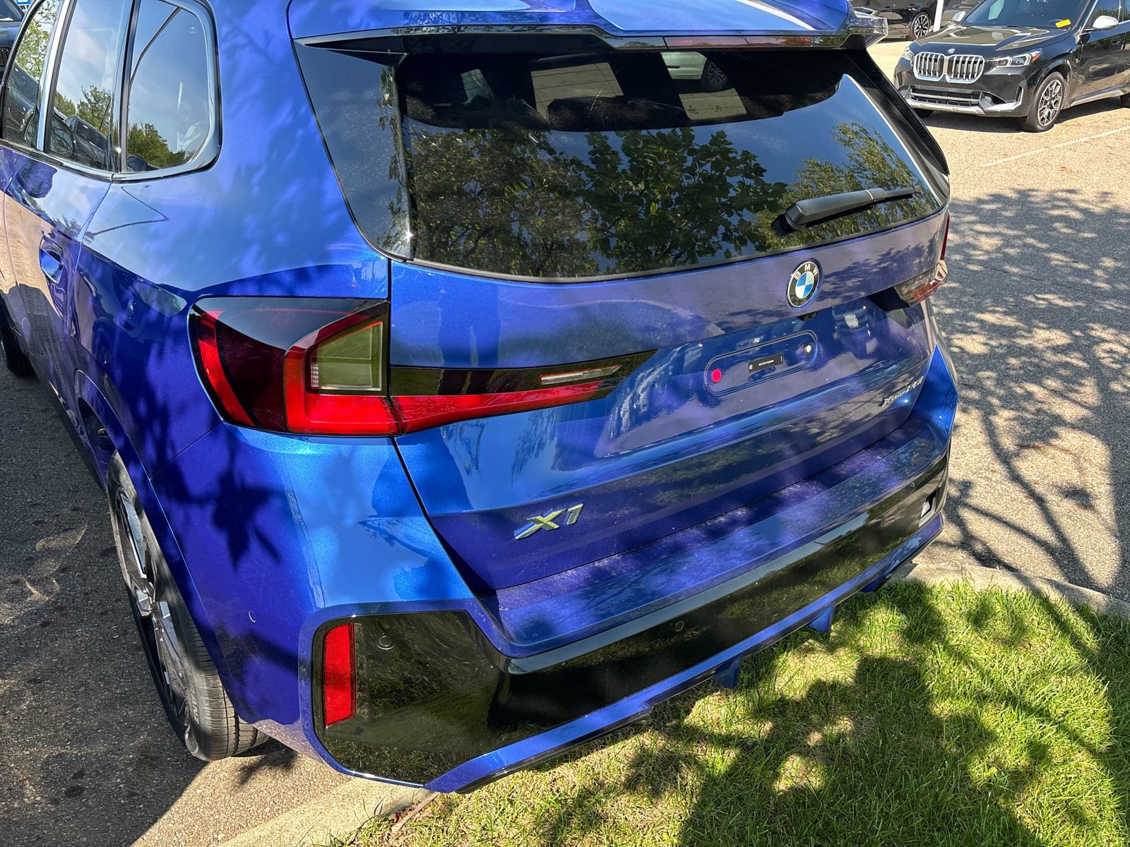 New 2026 BMW X1 xDrive28i AWD/4WD image 11