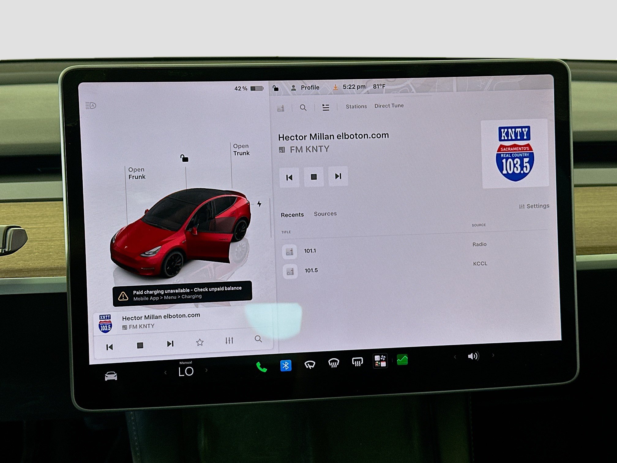 Used 2023 Tesla Model Y Performance AWD/4WD image 19