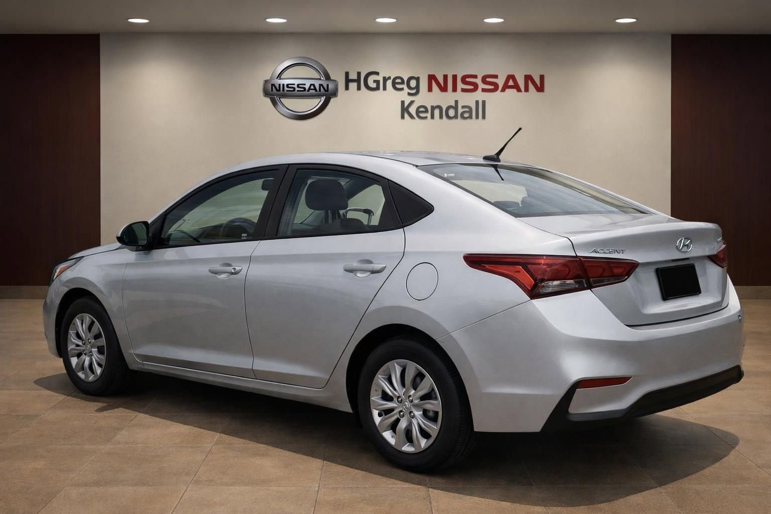Used 2020 Hyundai Accent SE image 4
