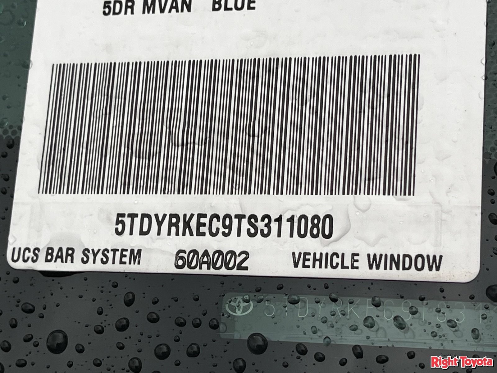 Certified 2026 Toyota Sienna XLE FWD image 35