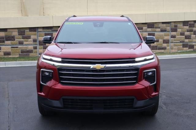 New 2026 Chevrolet Traverse LT w/ Driver Confidence Package image 2