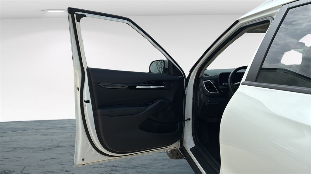 Certified 2025 Kia Seltos S image 11