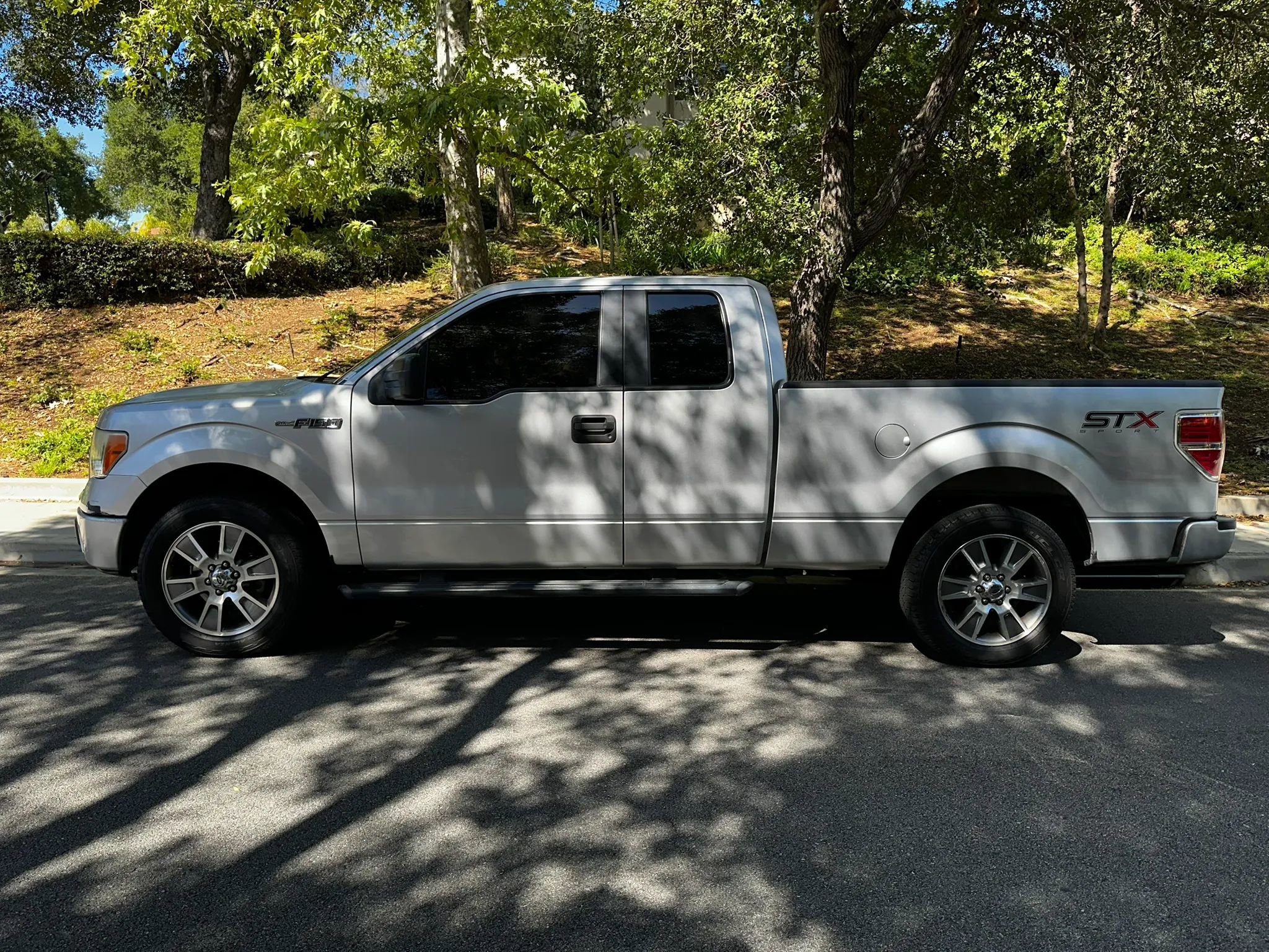 Used 2014 Ford F150 STX w/ Equipment Group 201A Mid RWD image 2