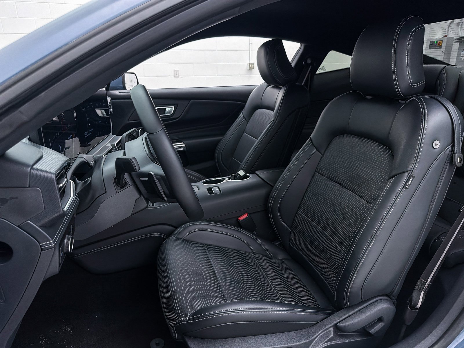 Used 2024 Ford Mustang GT Premium image 22