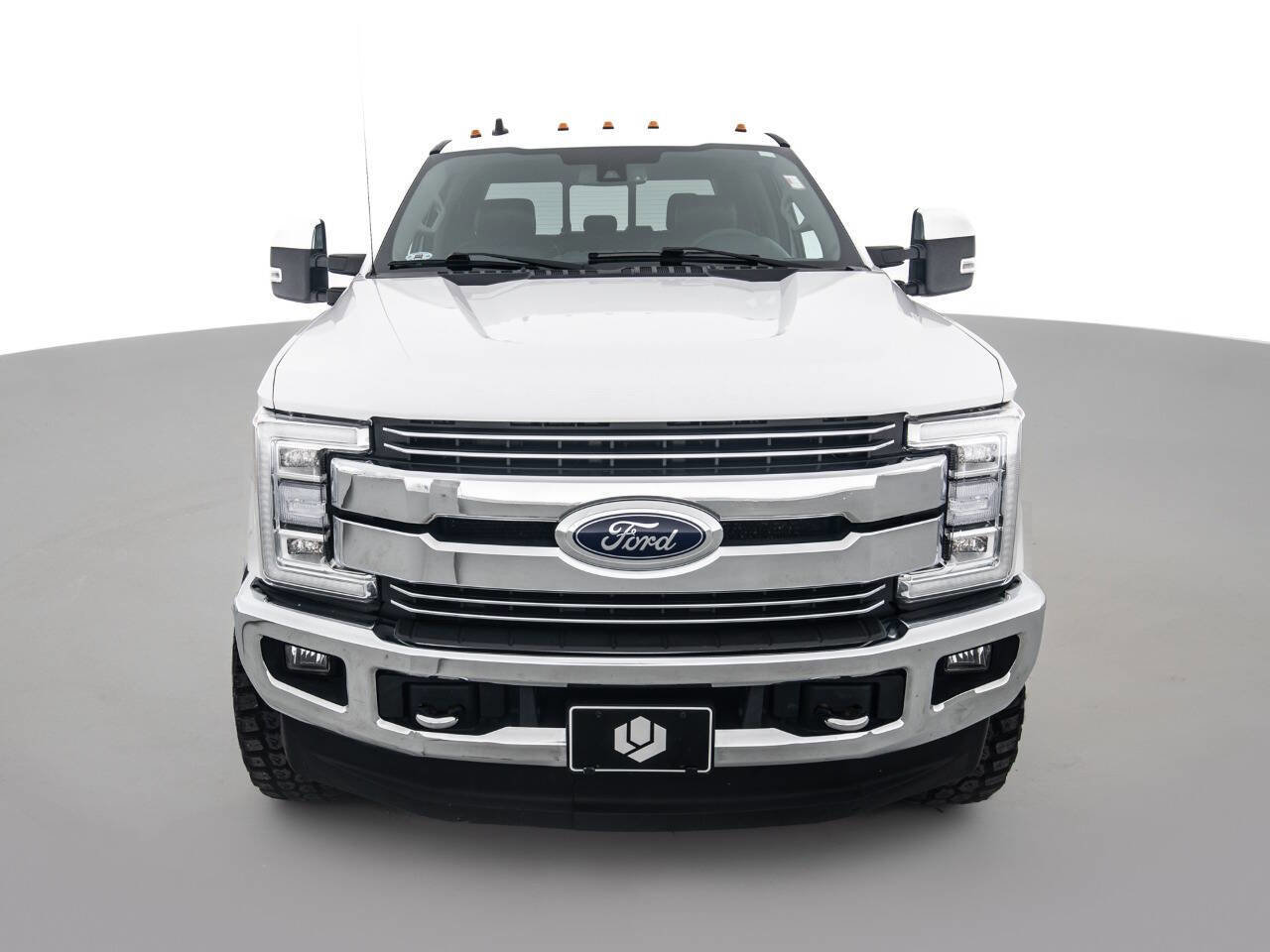 Used 2019 Ford F250 Lariat w/ Lariat Ultimate Package AWD/4WD image 2