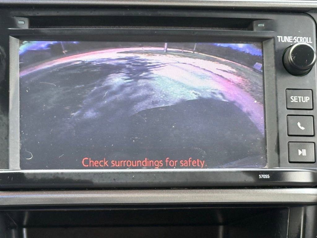 Used 2013 Toyota Highlander Plus AWD/4WD image 14