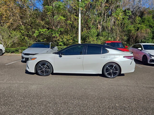 Used 2020 Toyota Camry XSE image 5