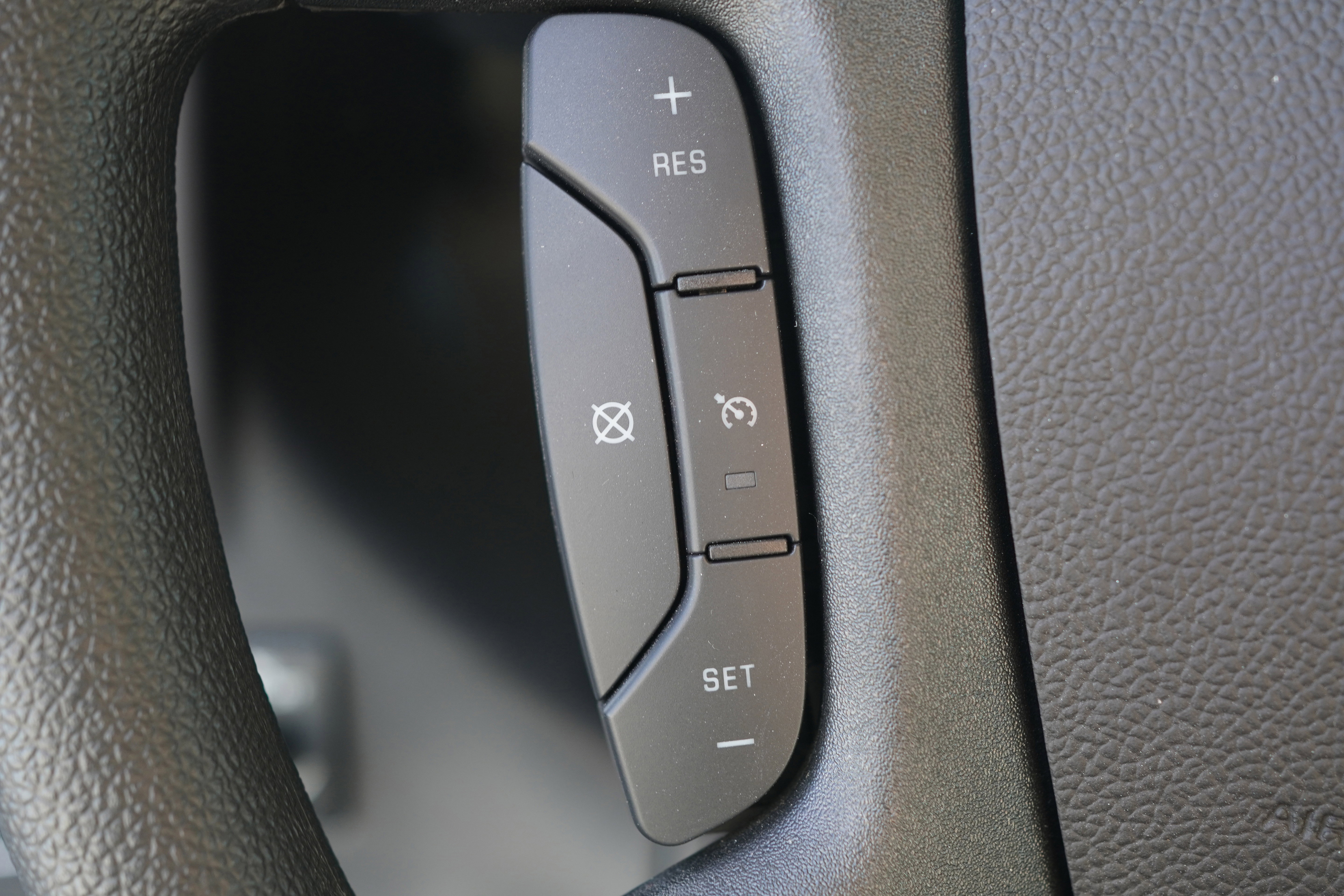 New 2025 GMC Savana 3500 w/ Power Convenience Package image 22