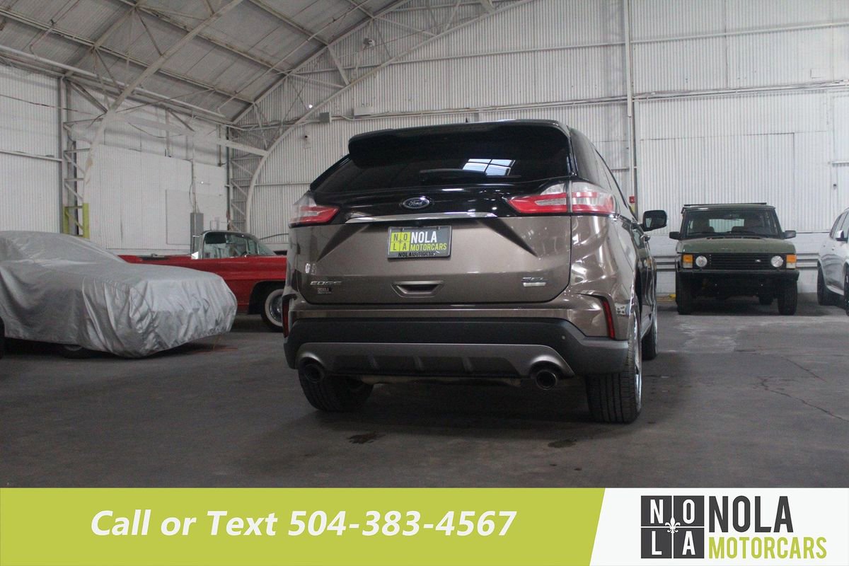 Used 2019 Ford Edge SEL w/ Equipment Group 201A FWD image 11