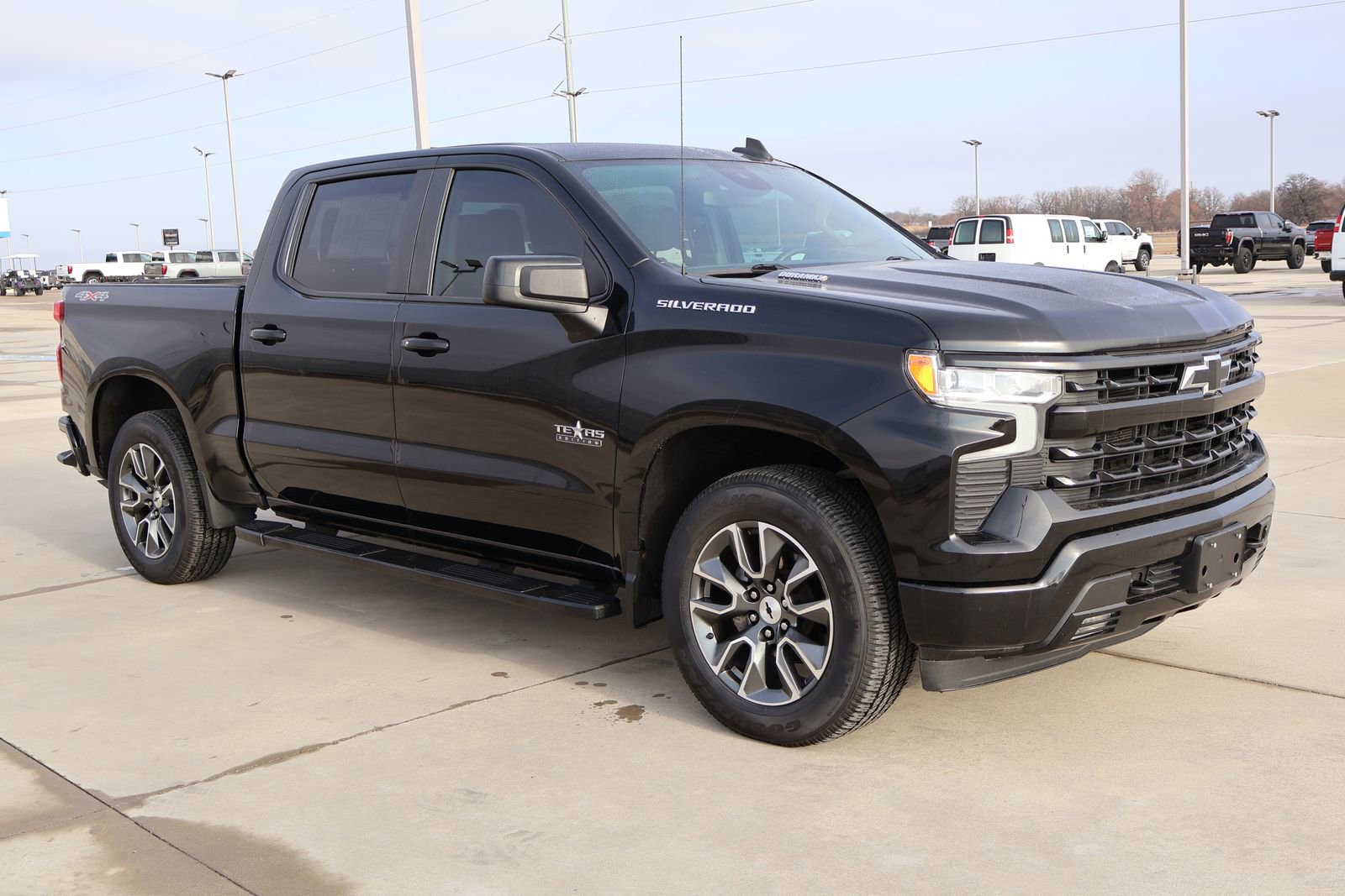 Used 2022 Chevrolet Silverado 1500 RST w/ Protection Package image 7