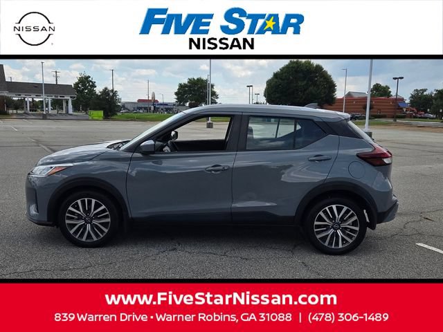 Used 2023 Nissan Kicks SV FWD image 4