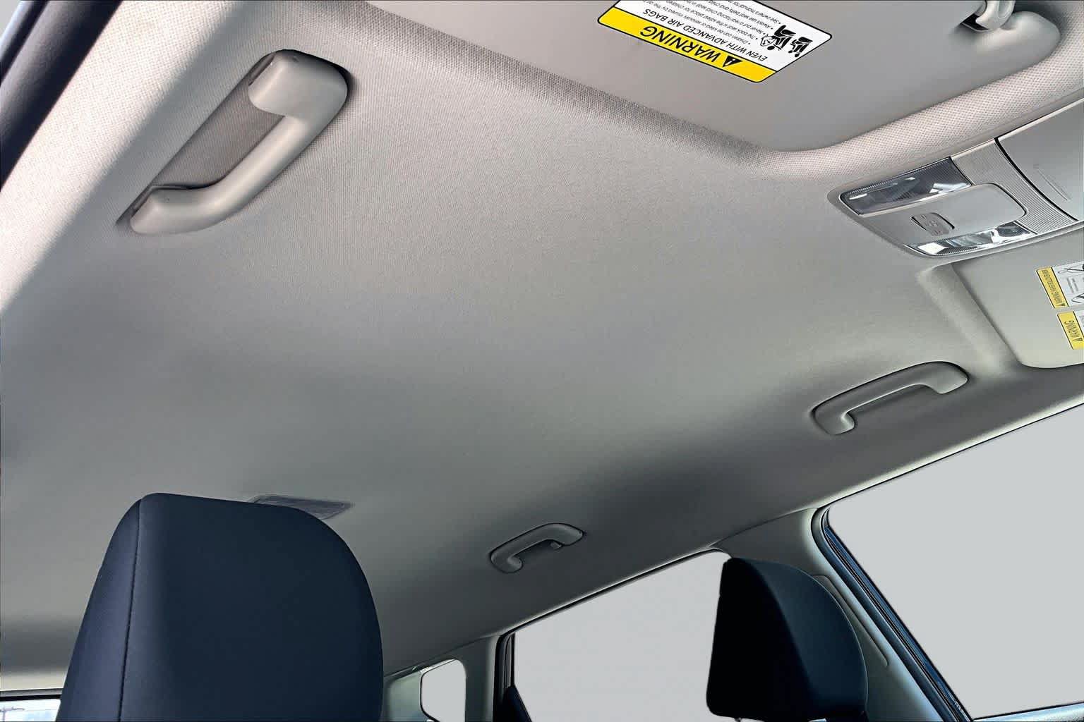 Certified 2025 Kia Soul LX w/ LX Technology Package FWD image 13