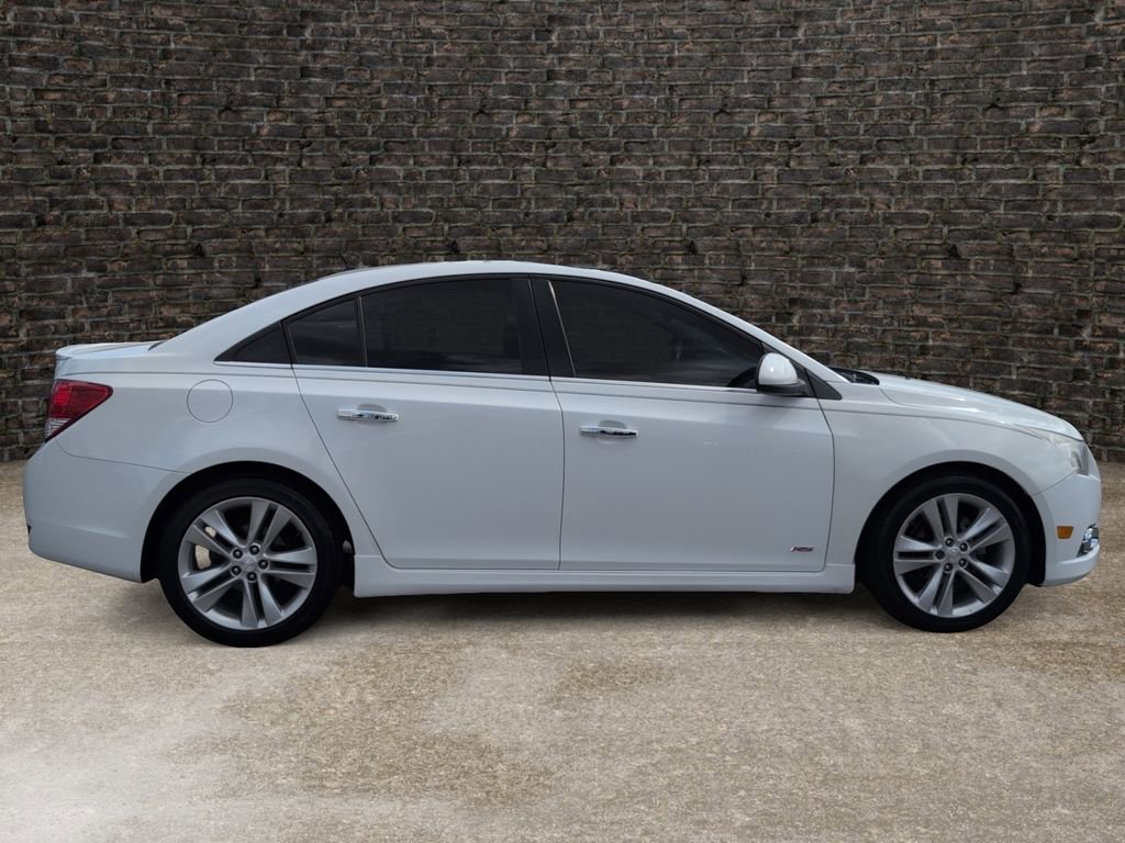 Used 2014 Chevrolet Cruze LTZ w/ RS Package image 3
