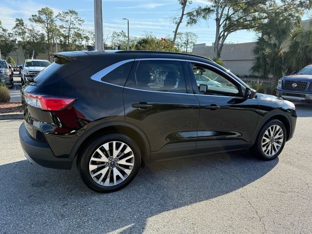 Used 2022 Ford Escape Titanium image 13