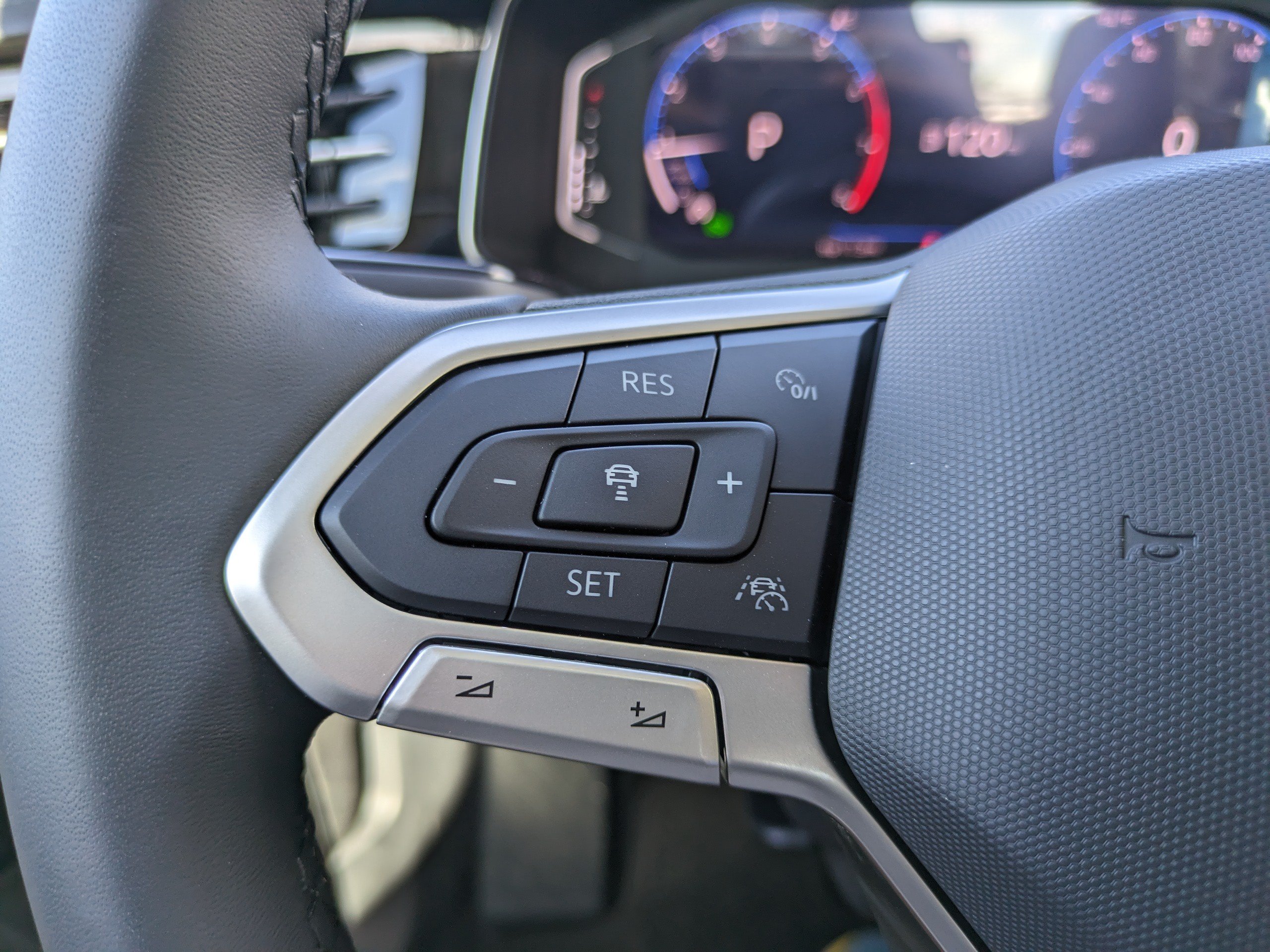 New 2026 Volkswagen Jetta SEL FWD image 22