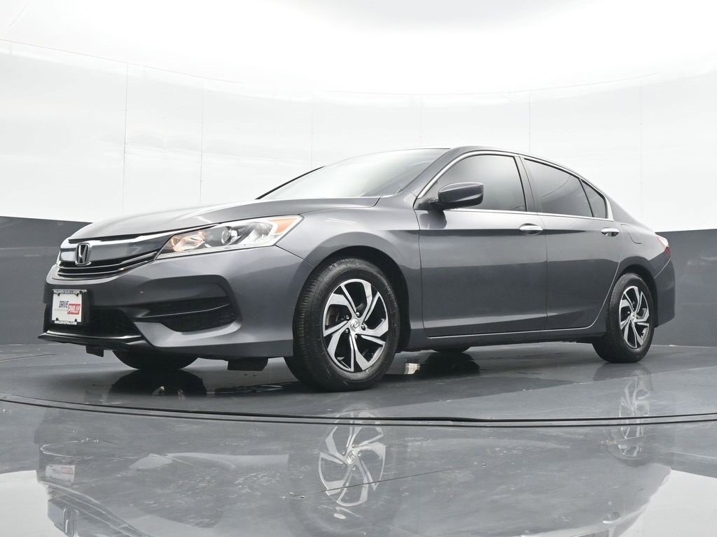 Used 2017 Honda Accord LX image 17