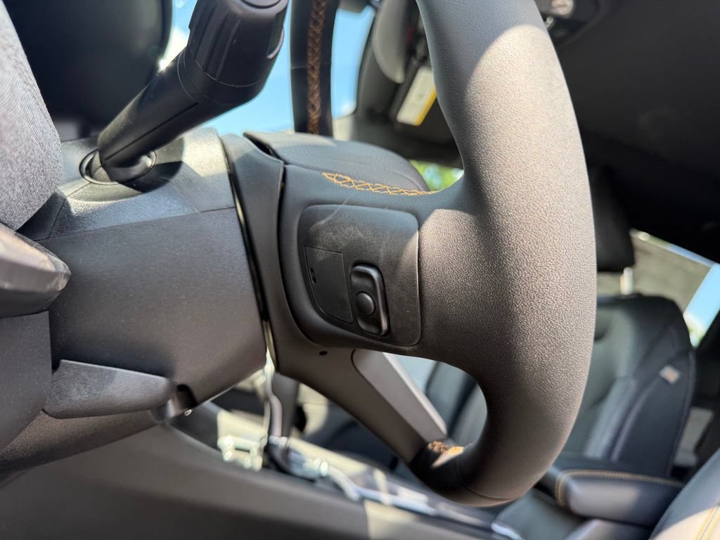 New 2026 Jeep Compass Latitude AWD/4WD image 17