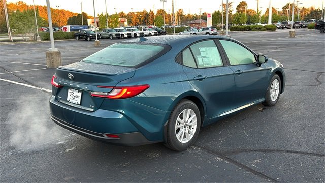 New 2026 Toyota Camry LE image 28