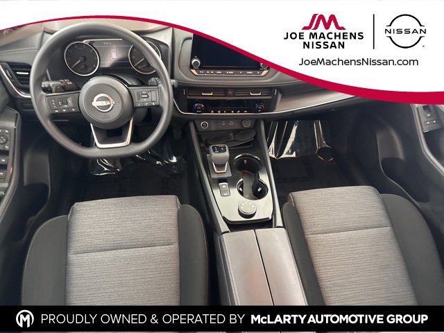 Certified 2023 Nissan Rogue SV image 22