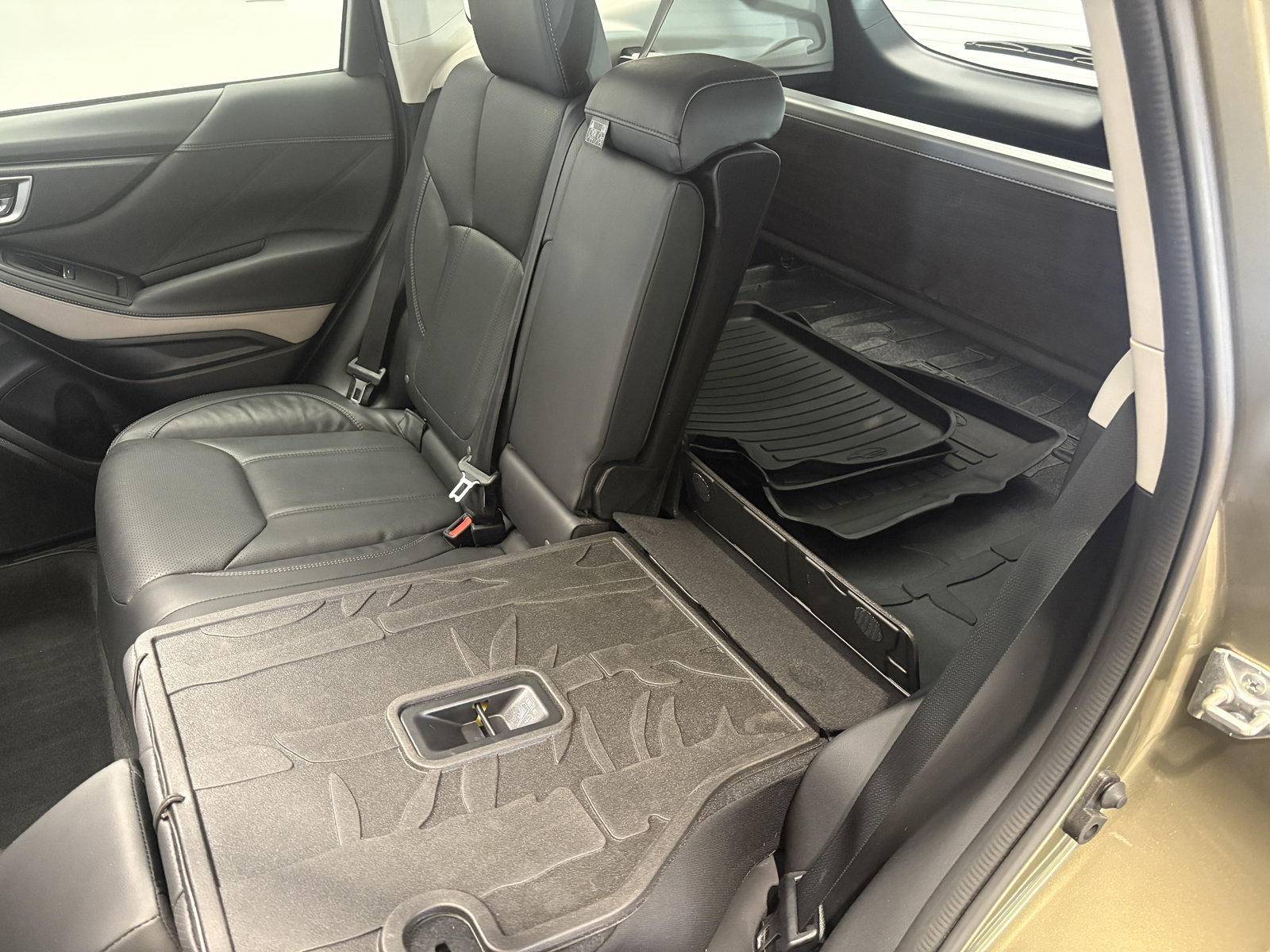 Used 2023 Subaru Forester Limited AWD/4WD image 12
