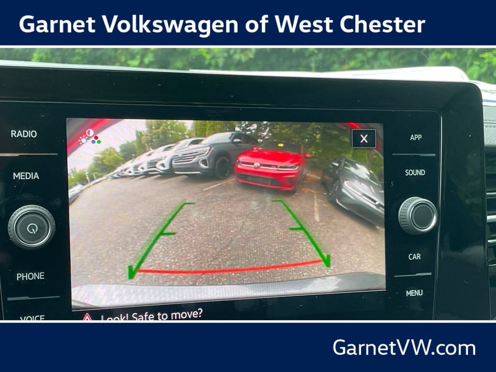 New 2026 Volkswagen Jetta SE FWD image 17
