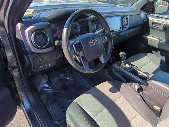 Certified 2023 Toyota Tacoma TRD Off-Road AWD/4WD image 9