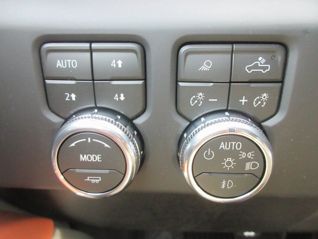 New 2026 GMC Sierra 2500 Denali Ultimate image 16