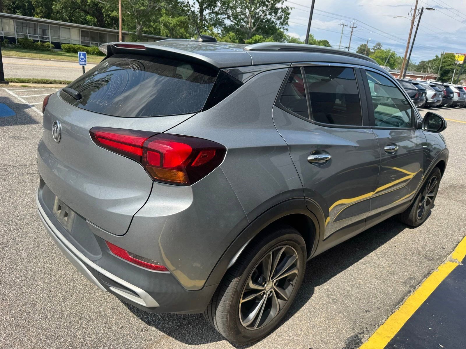 Certified 2023 Buick Encore GX Select FWD image 11