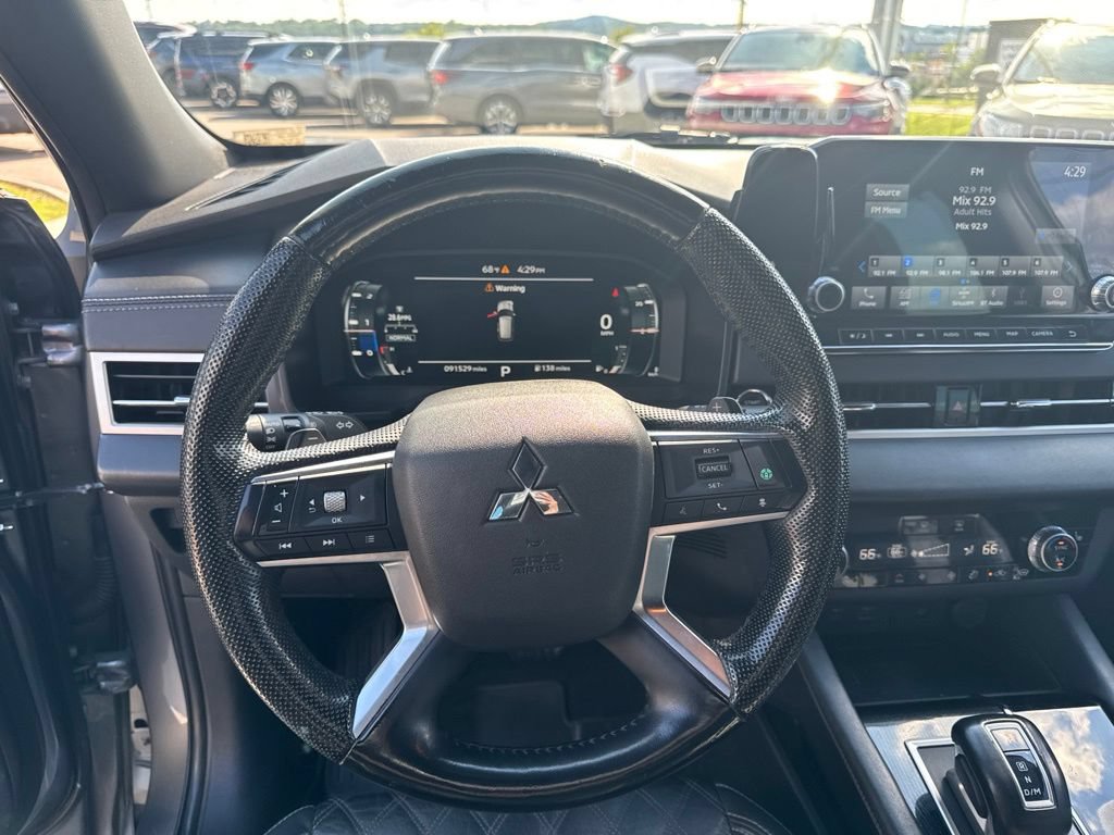 Used 2023 Mitsubishi Outlander SEL Black Edition AWD/4WD image 15