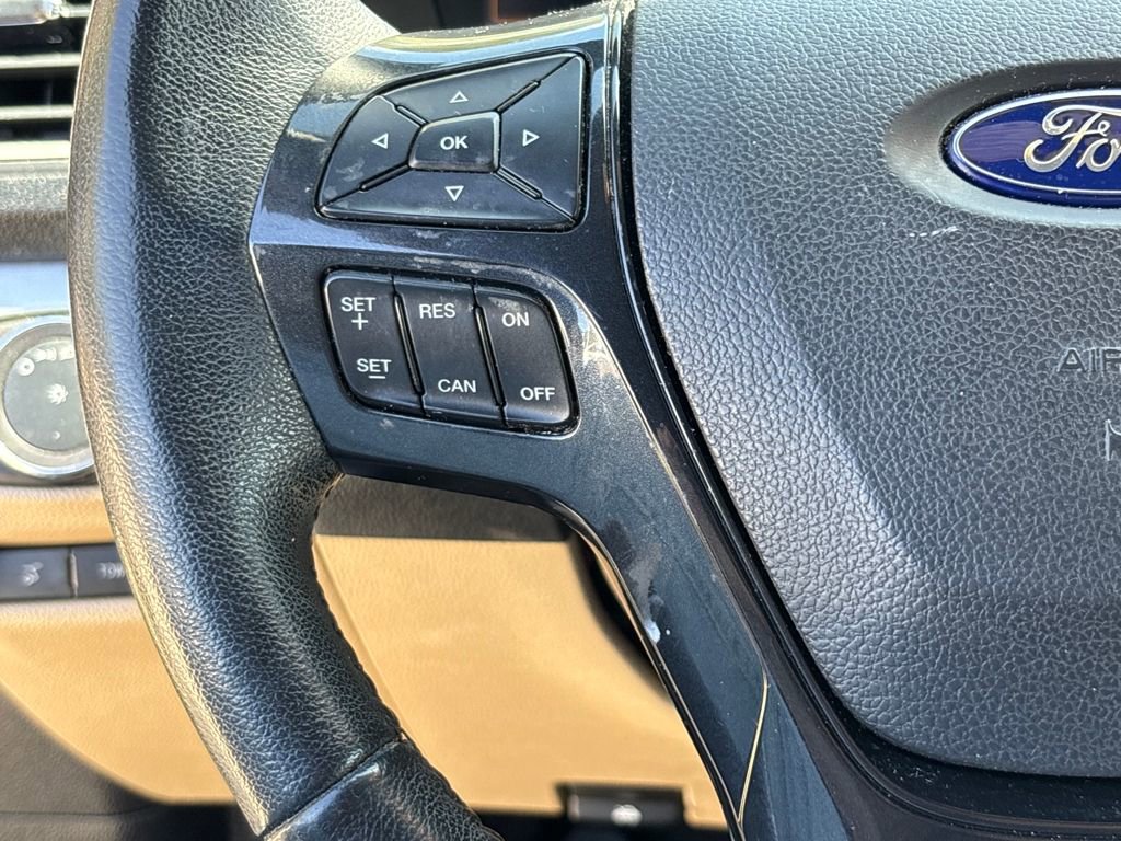 Used 2017 Ford Explorer XLT w/ Equipment Group 202A image 18