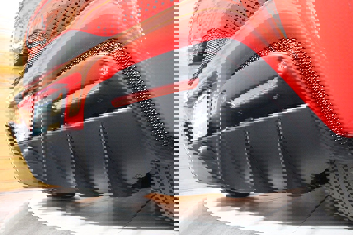 Used 2025 Ferrari 296 GTS image 29