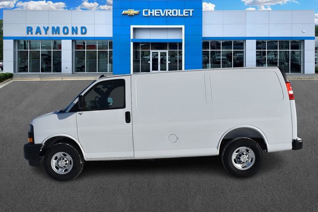 New 2025 Chevrolet Express 2500 w/ Driver Convenience Package image 7