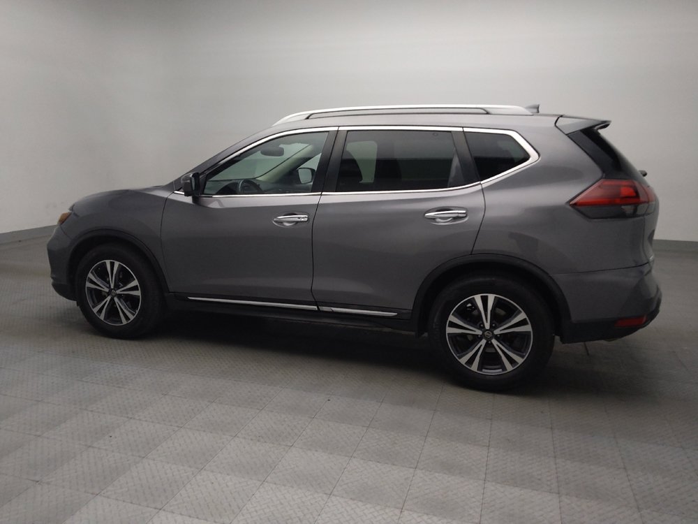 Used 2018 Nissan Rogue SL FWD image 3