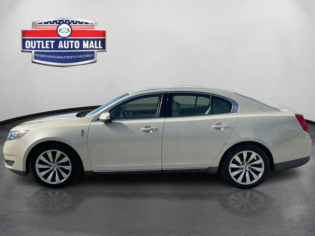 Used 2016 Lincoln MKS w/ Equipment Group 101A FWD image 6