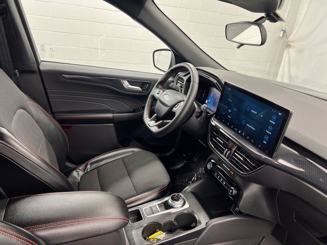 Used 2024 Ford Escape ST-Line w/ Tech Pack #1 AWD/4WD image 25