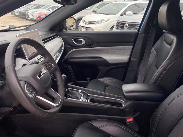 Used 2024 Jeep Compass Latitude image 19