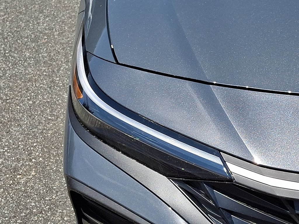 New 2026 Hyundai Elantra SE FWD image 6