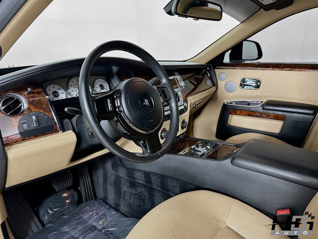 Used 2012 Rolls-Royce Ghost image 10