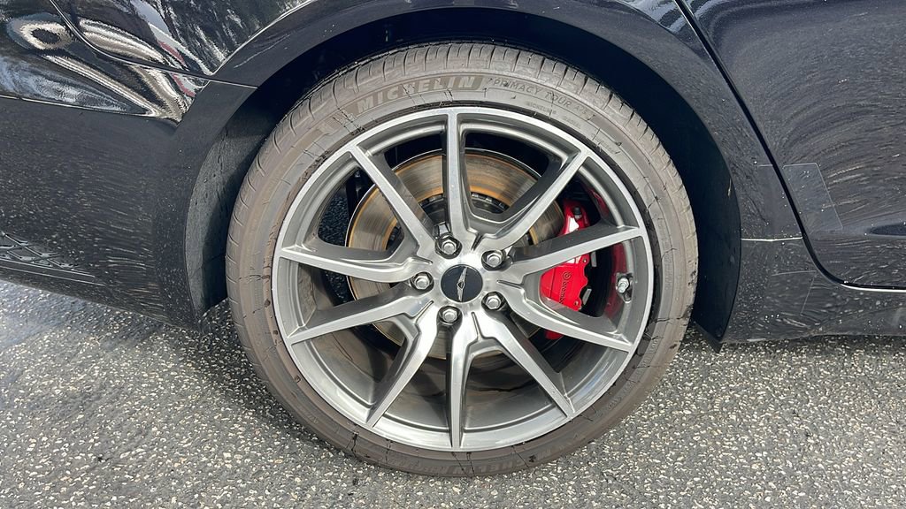 Used 2025 Genesis G70 2.5T image 30