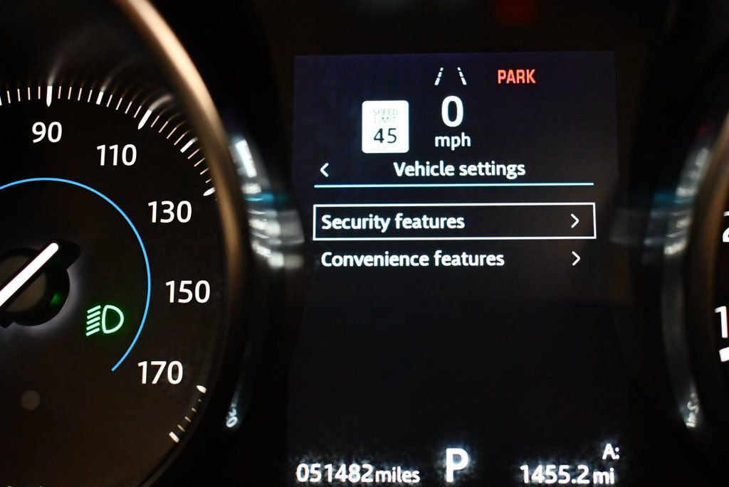 Used 2020 Jaguar F-PACE Premium AWD/4WD image 45