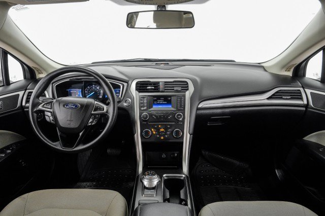 Used 2018 Ford Fusion S FWD image 12
