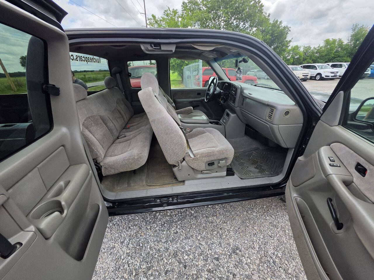 Used 1999 Chevrolet Silverado 1500 LS w/ Off-Road Chassis Pkg AWD/4WD image 5