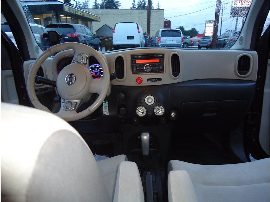 Used 2014 Nissan Cube 1.8 S w/ Interior Designer Package FWD image 21