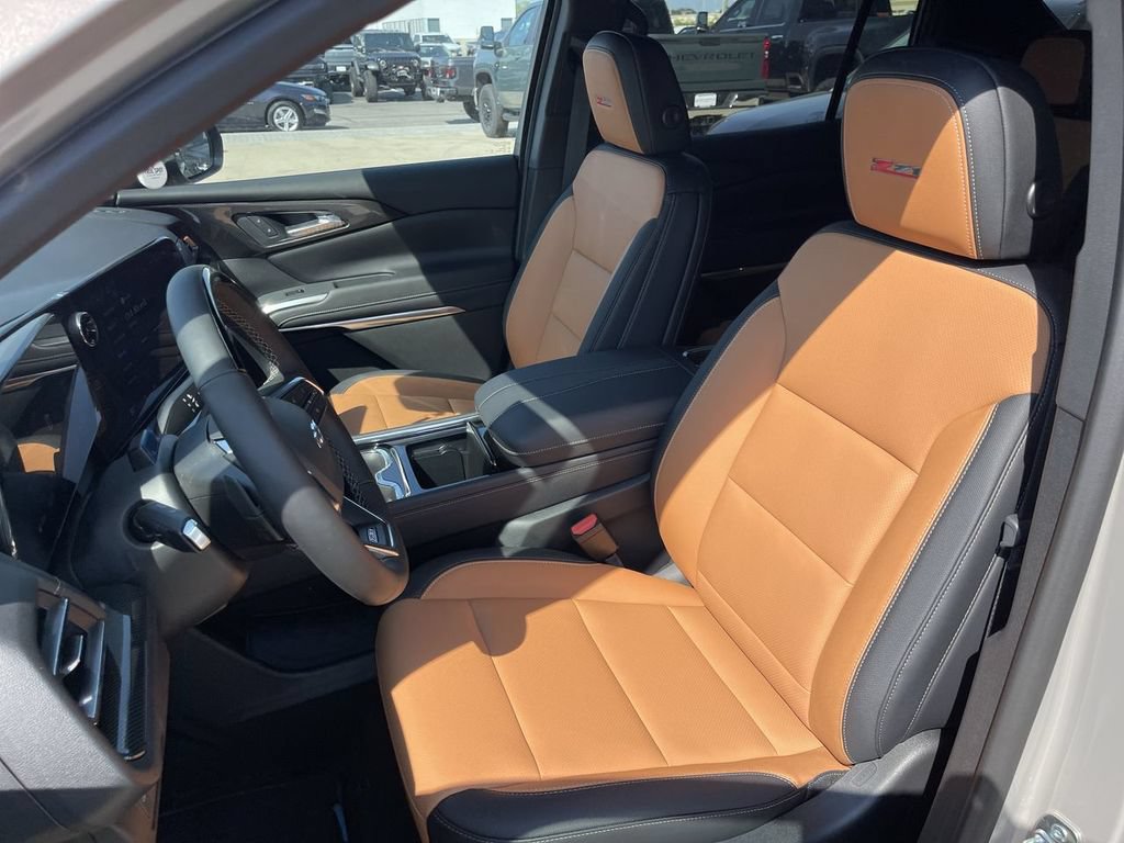 New 2027 Chevrolet Traverse Z71 w/ Enhanced Driving Package AWD/4WD image 9