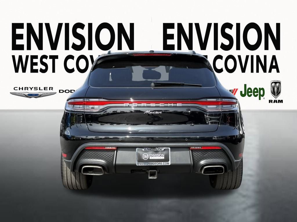 Used 2025 Porsche Macan image 7